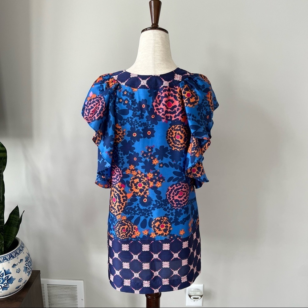 Like New! Fei Mixed Print Floral and Ruffle Sleeve Top - Picture 7 of 8